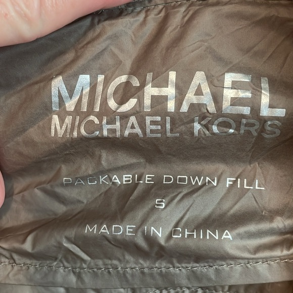 Michael Kors women’s packable down jacket small - Picture 4 of 12